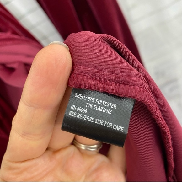 NEW Gianni Bini Burgundy Solid Red Velvet Wrap Dress Mini Long Sleeve V Neck Tie - Picture 13 of 13